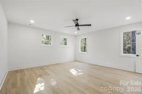4221 Spring Street Matthews NC 28105