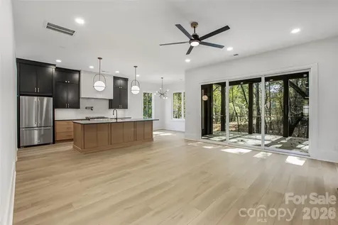 4221 Spring Street Matthews NC 28105
