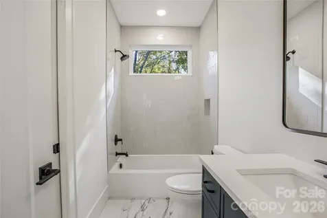4221 Spring Street Matthews NC 28105