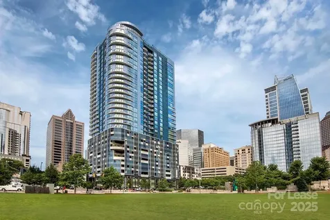 225 S Poplar Street Charlotte NC 28202