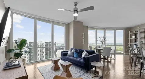 225 S Poplar Street Charlotte NC 28202