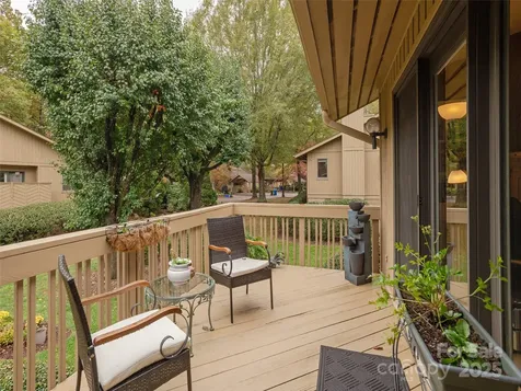 606 Red Oak Drive Hendersonville NC 28791