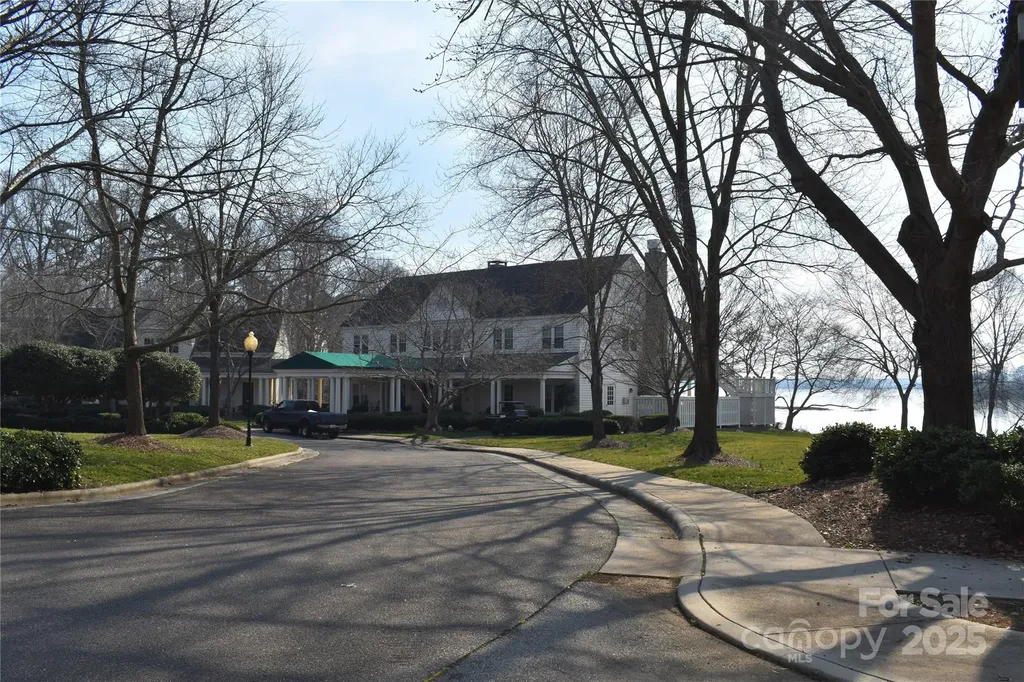 125 Swift Island Place Badin Lake NC 28127