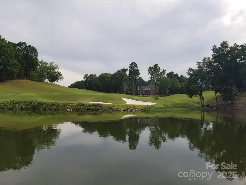 125 Swift Island Place Badin Lake NC 28127