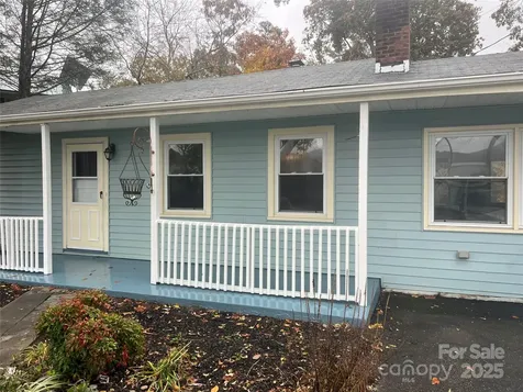 243 Governors View Asheville NC 28805