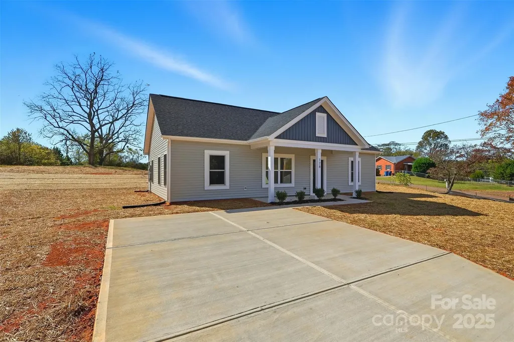 128 N Main Street Granite Falls NC 28630