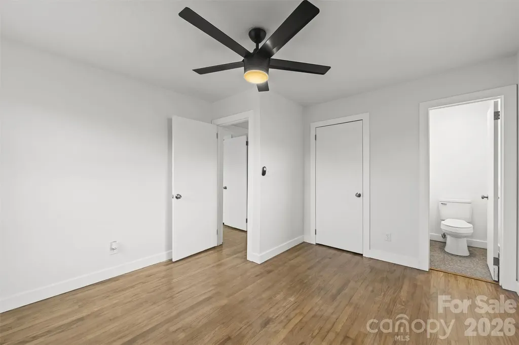 28 Pine Lane Asheville NC 28806