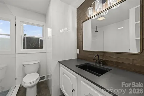 28 Pine Lane Asheville NC 28806