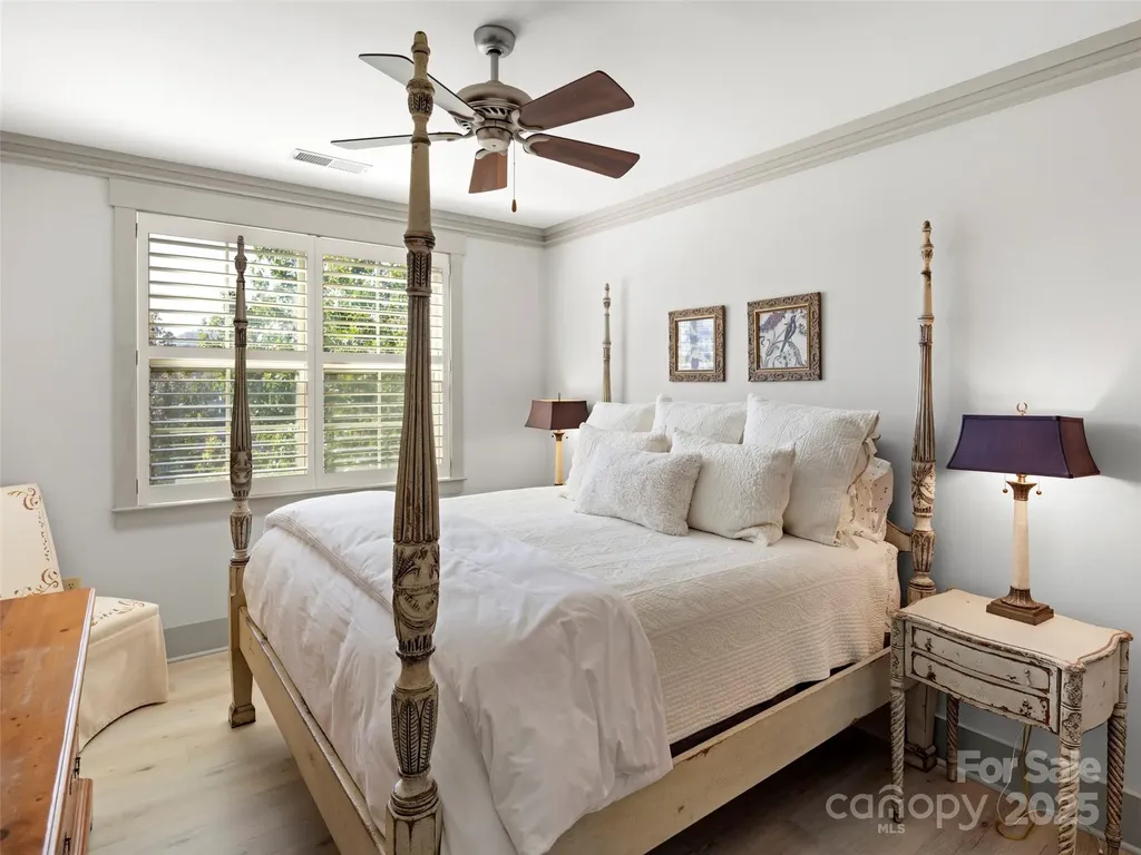 5 Farleigh Street Asheville NC 28803