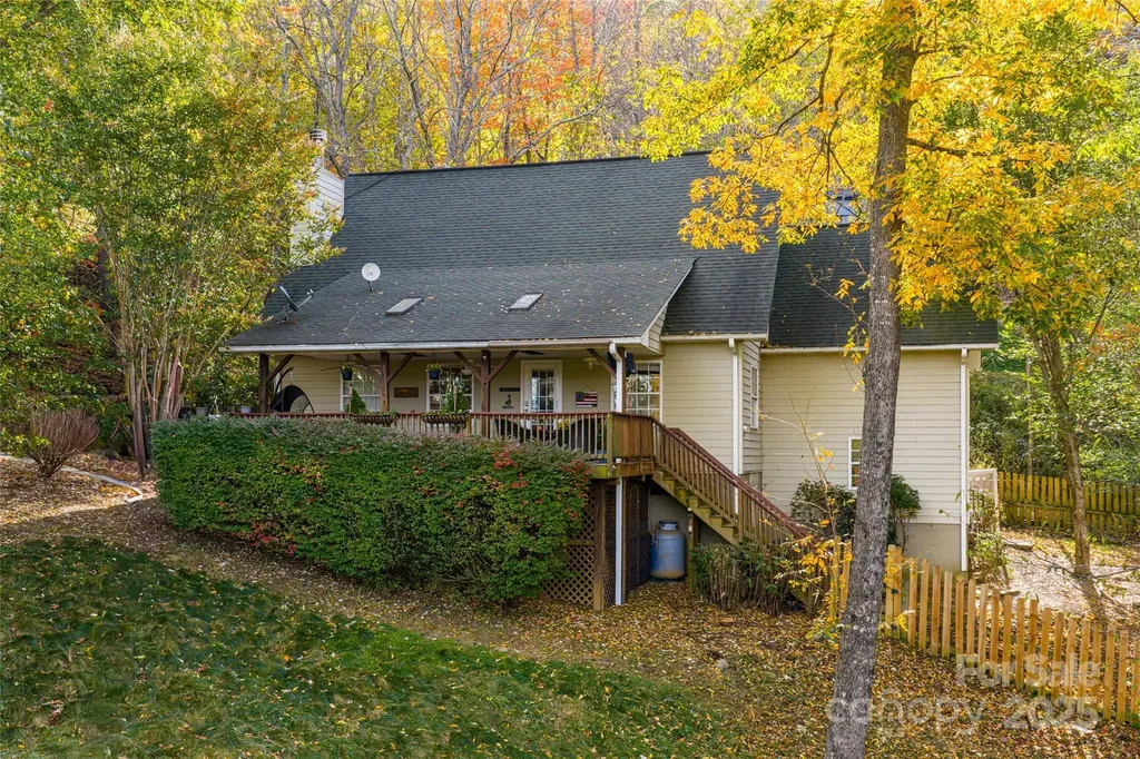 Waynesville NC, 154 Presidential Drive