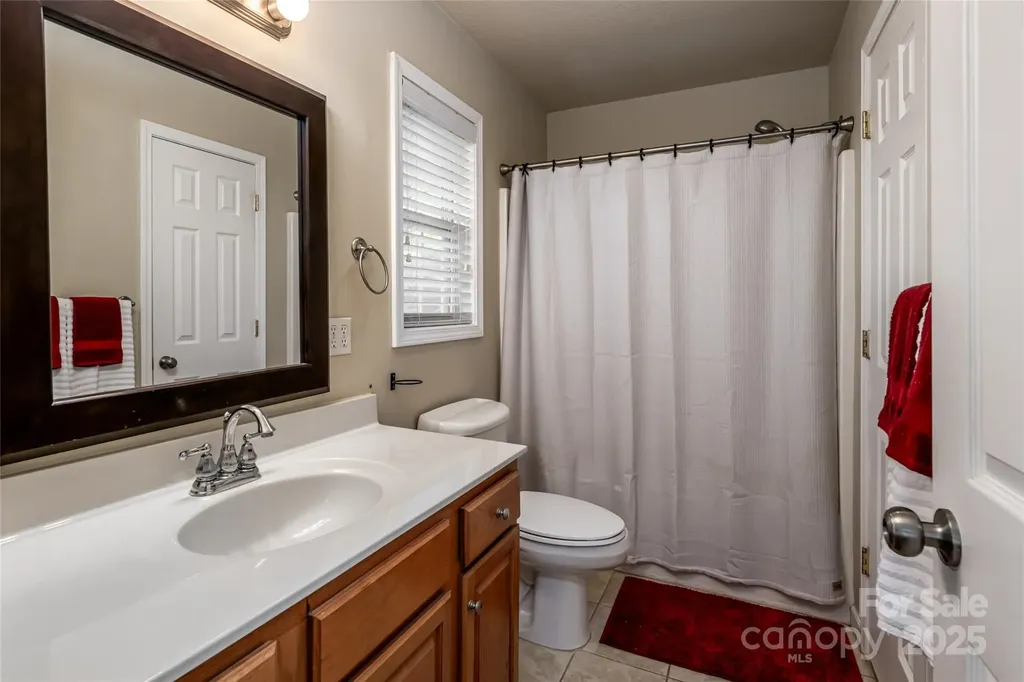 154 Presidential Drive Waynesville NC 28786