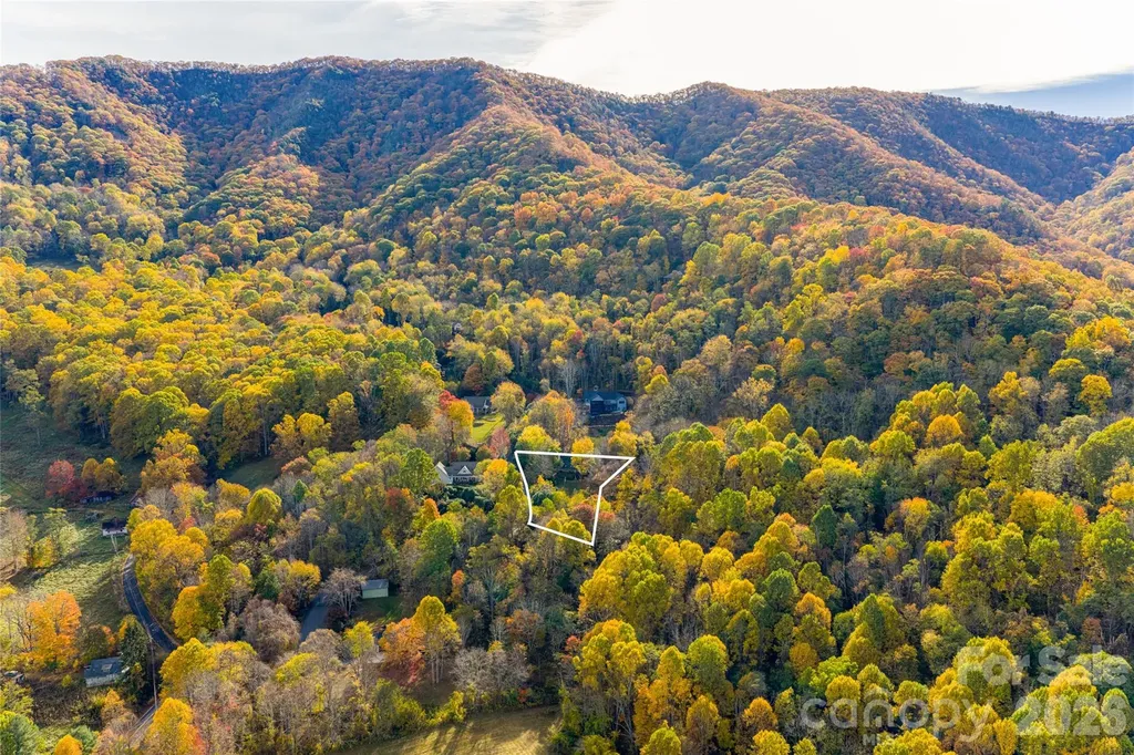 154 Presidential Drive Waynesville NC 28786