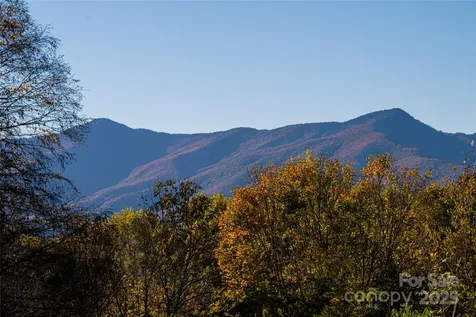 154 Presidential Drive Waynesville NC 28786