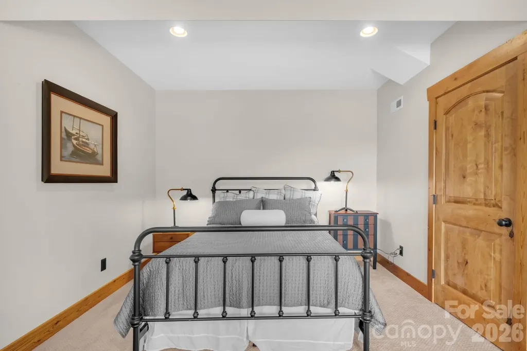 4092 Dense Acre Trail Nebo NC 28761
