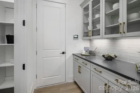 6019 Moonglade Way Charlotte NC 28269