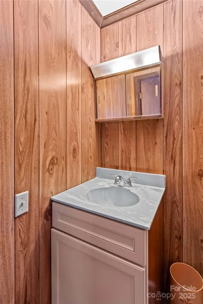 501 S Main Street Granite Quarry NC 28146