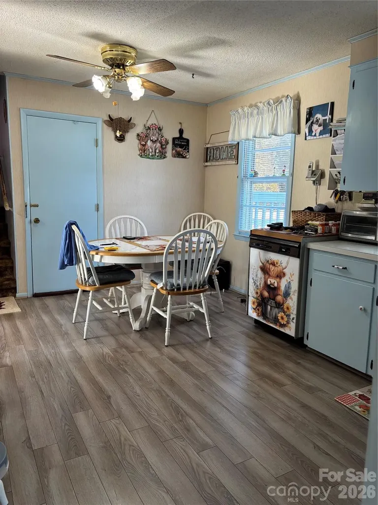 1954 Villa Drive Newton NC 28658