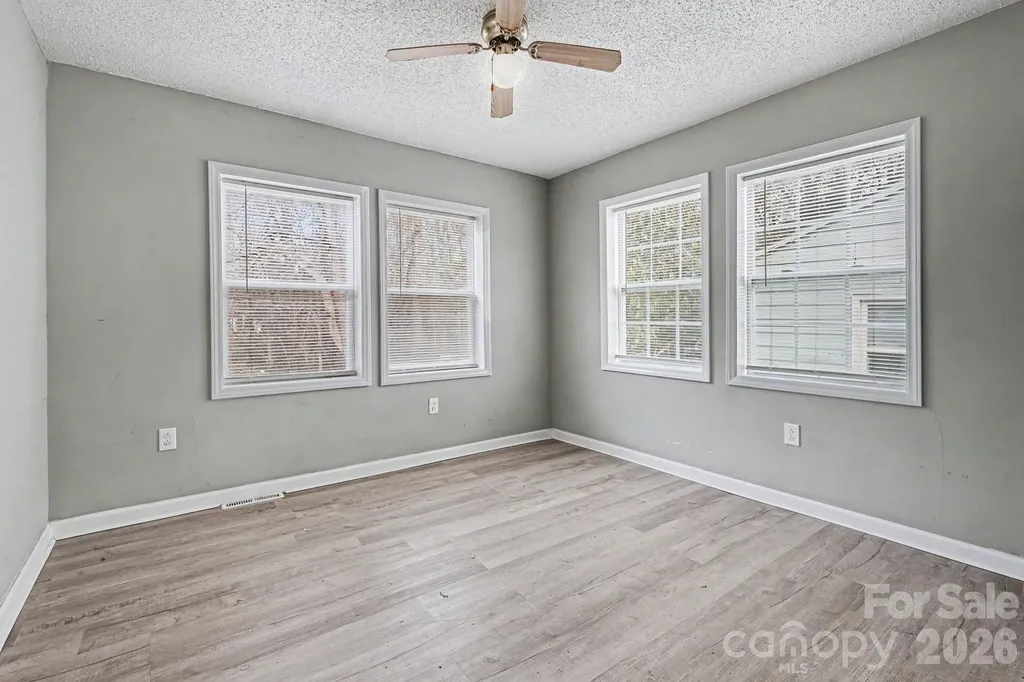 9501 Misenheimer Road Charlotte NC 28215
