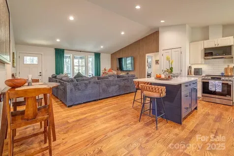 15 Edmond Woods Place Fairview NC 28730