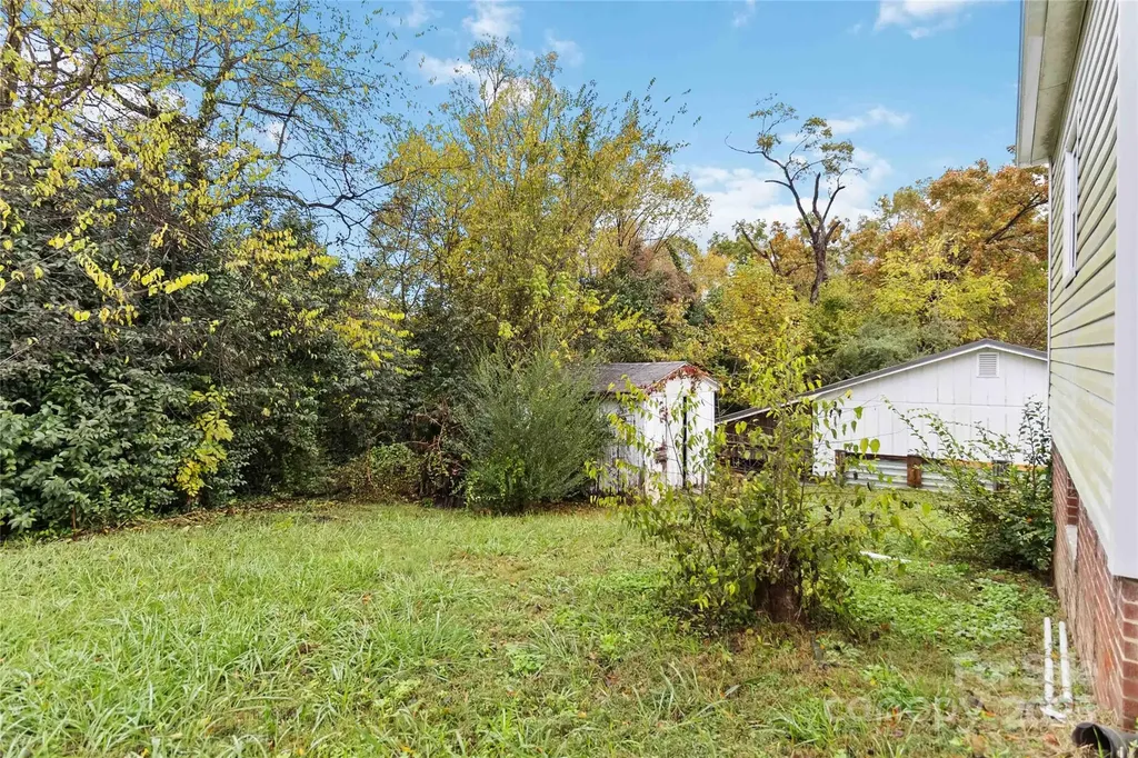233 Jefferson Avenue NE Concord NC 28025