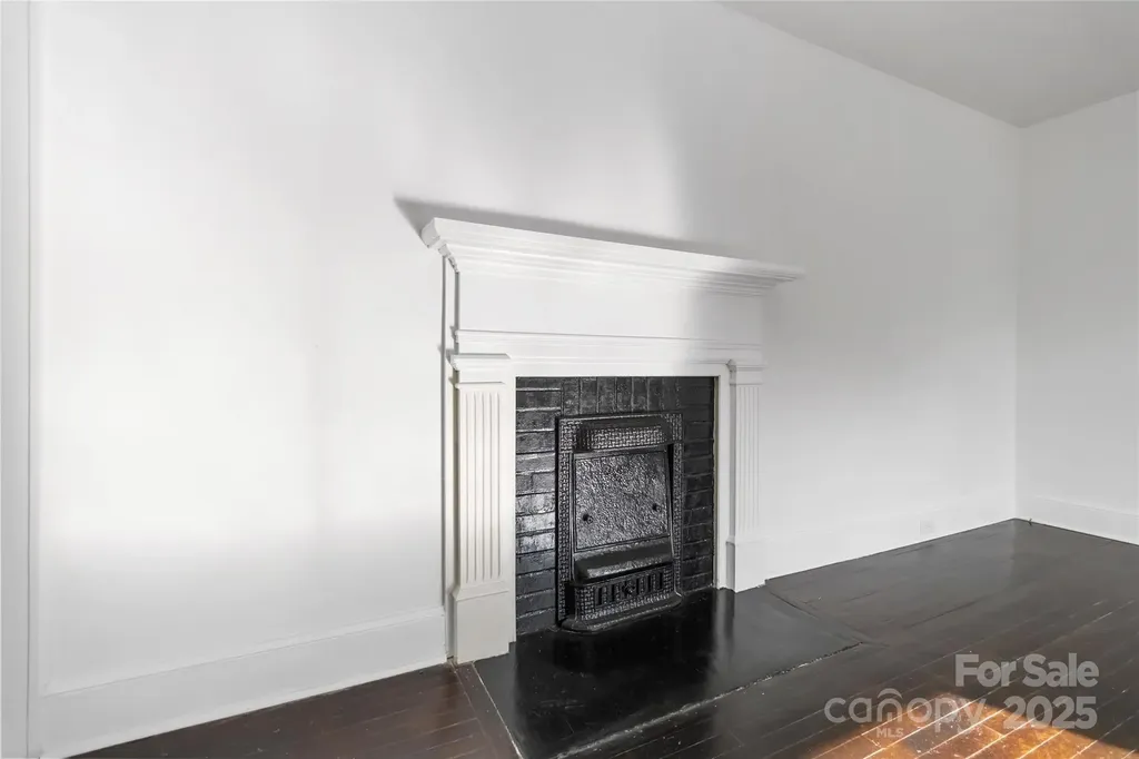 233 Jefferson Avenue NE Concord NC 28025