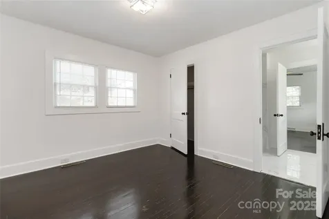 233 Jefferson Avenue NE Concord NC 28025