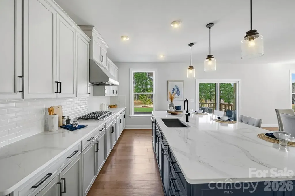 4217 Pinekirk Drive Charlotte NC 28269