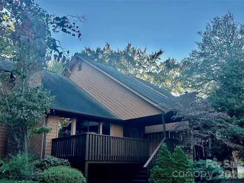25 Village Drive Asheville NC 28803
