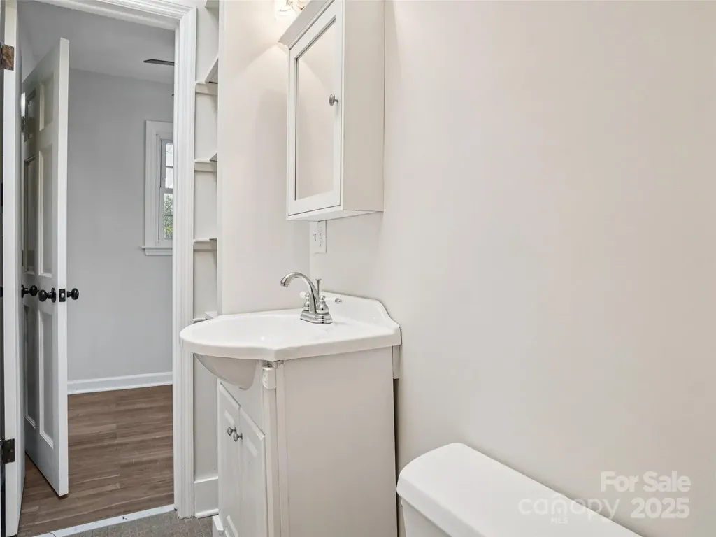 34 Parkview Drive Brevard NC 28712