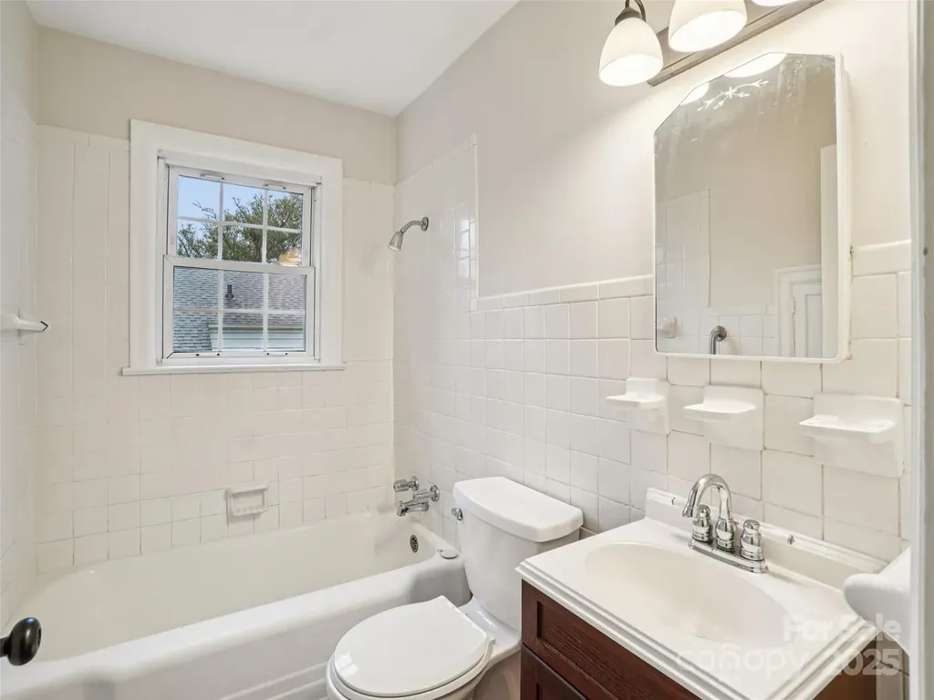 34 Parkview Drive Brevard NC 28712