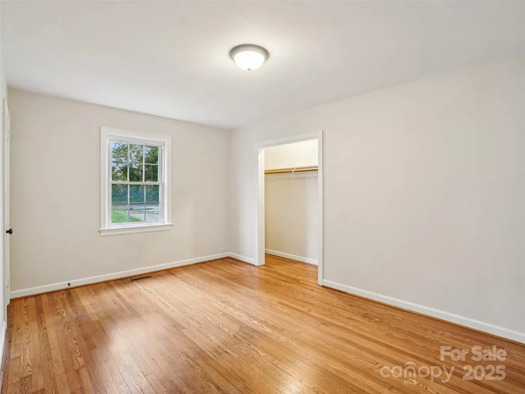 34 Parkview Drive Brevard NC 28712