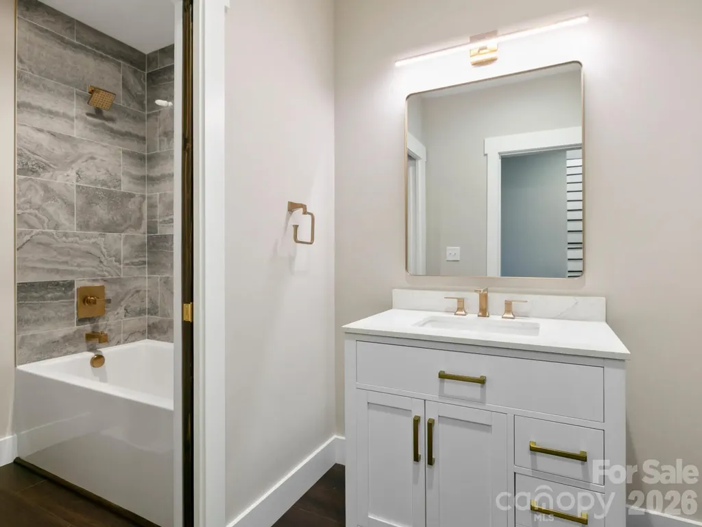 3 Erin Glen Court Fairview NC 28730
