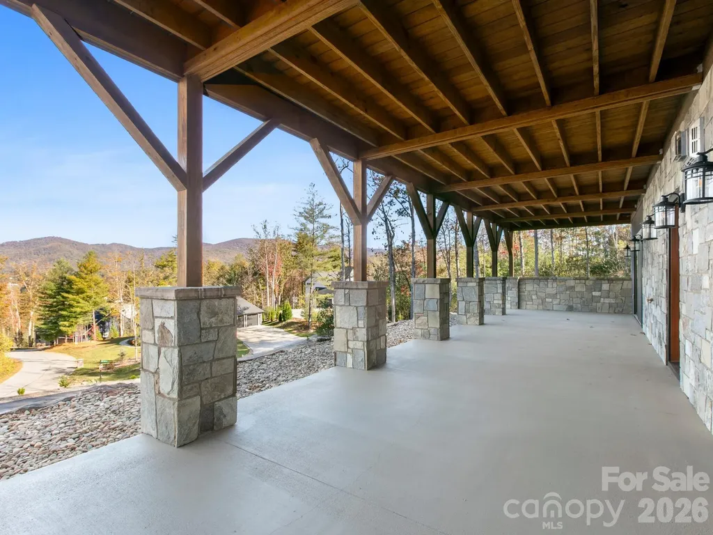 3 Erin Glen Court Fairview NC 28730