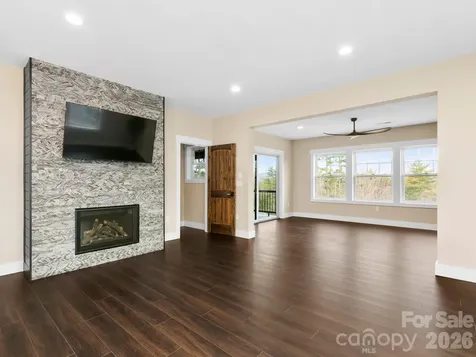 3 Erin Glen Court Fairview NC 28730