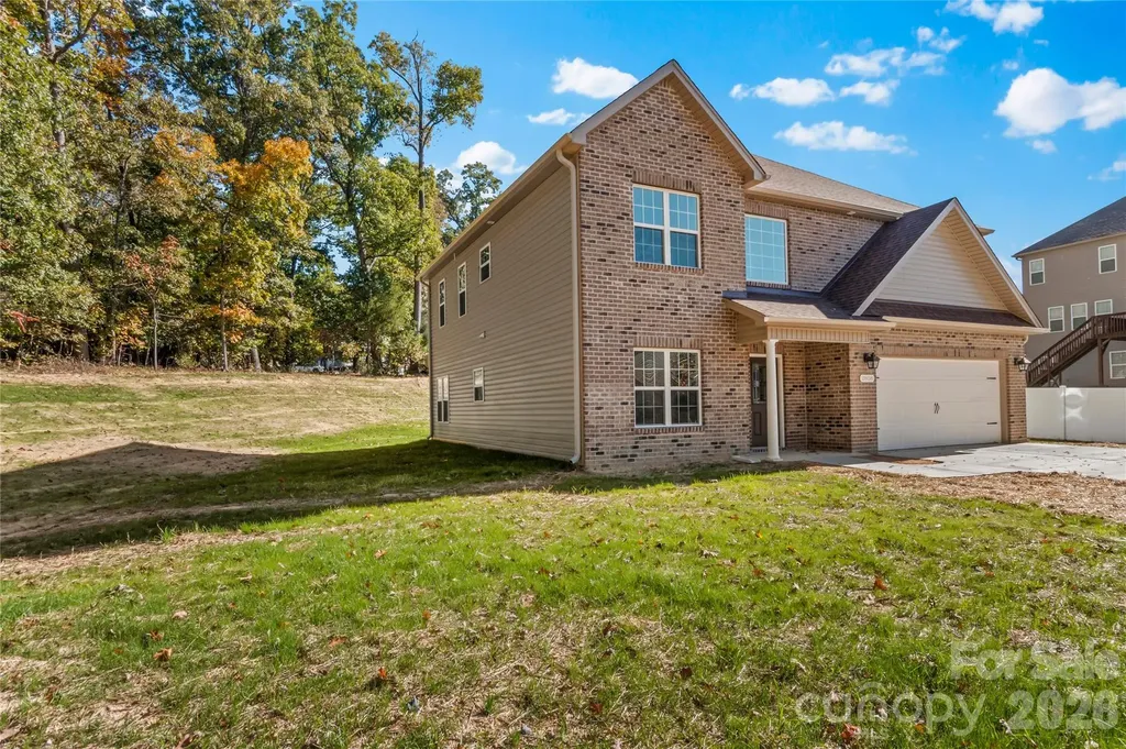 2858 Eland Drive Winston Salem NC 27127