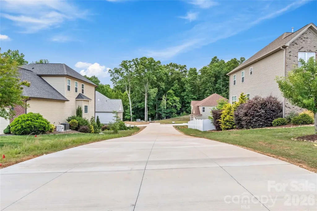 2858 Eland Drive Winston Salem NC 27127