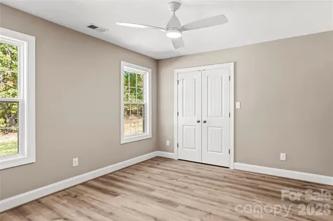 2858 Eland Drive Winston Salem NC 27127