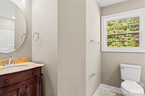2858 Eland Drive Winston Salem NC 27127