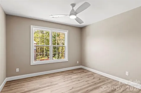 2858 Eland Drive Winston Salem NC 27127