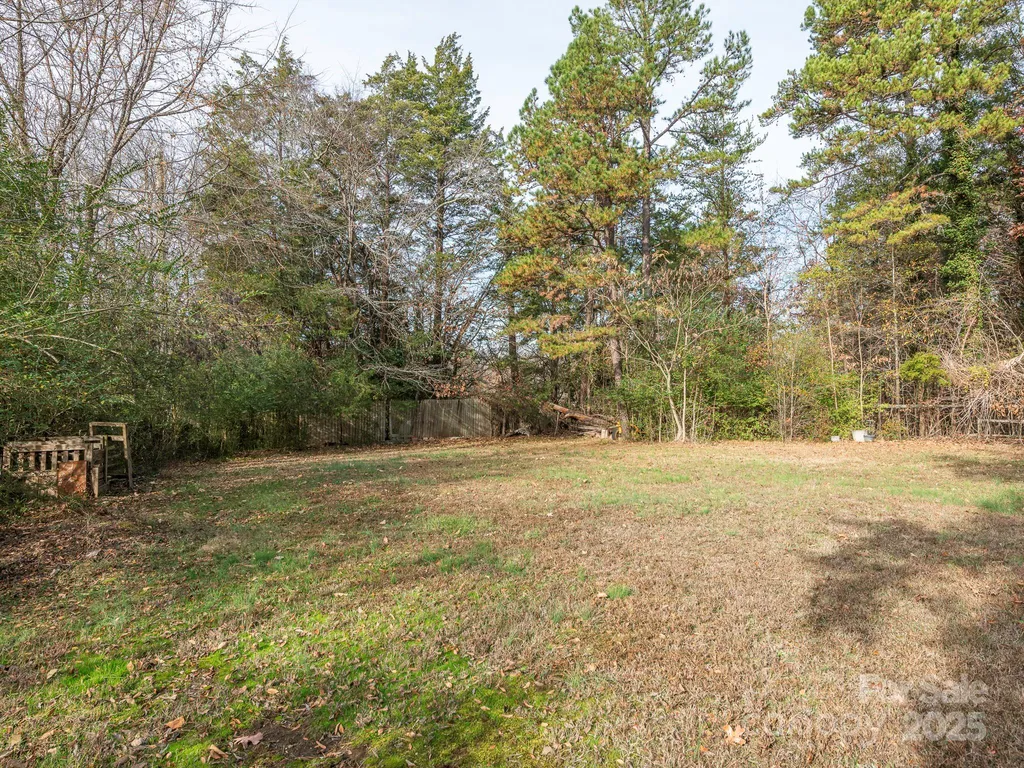 1800 Lake Lynn Road Concord NC 28025