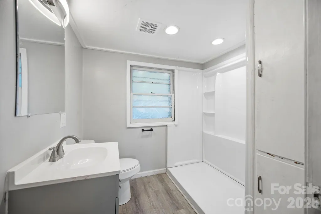 145 Duke Street Mocksville NC 27014