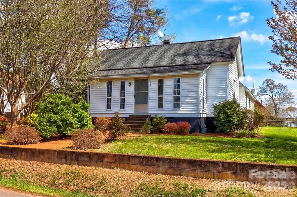 145 Duke Street Mocksville NC 27014