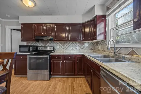 145 Duke Street Mocksville NC 27014