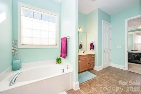 4132 Belle Meade Circle Belmont NC 28012