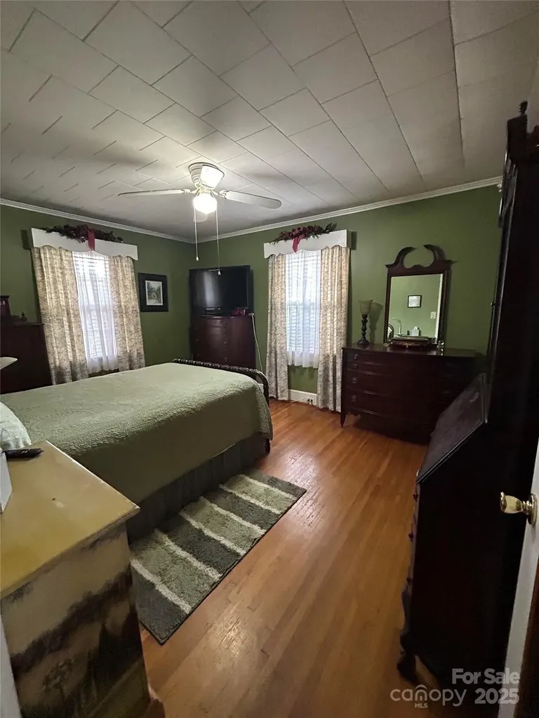 614 Smith Street Albemarle NC 28001