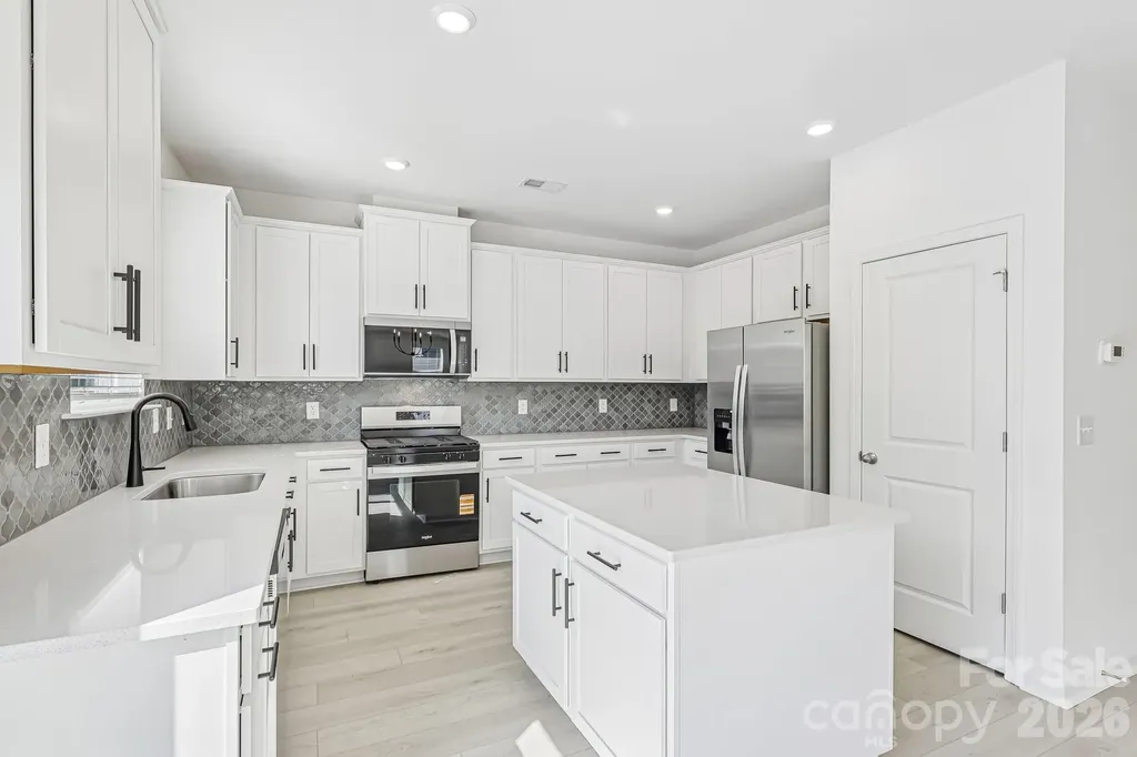 12555 Forager Place Midland NC 28107