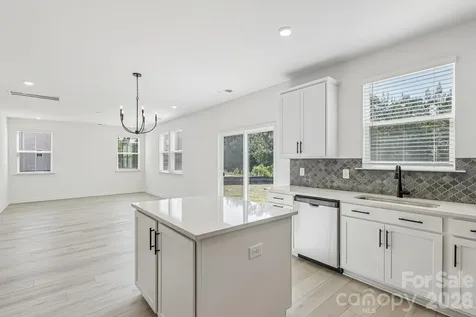 12555 Forager Place Midland NC 28107