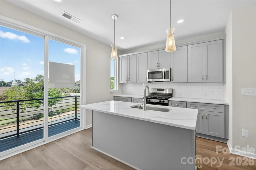 1610 Spring Street Charlotte NC 28206