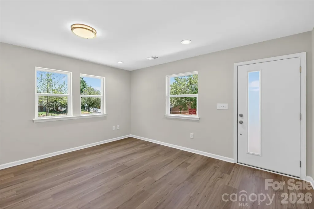 1610 Spring Street Charlotte NC 28206