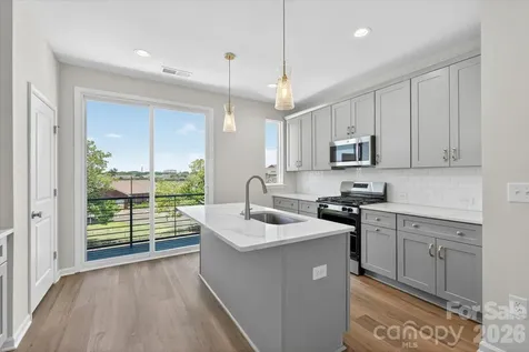 1610 Spring Street Charlotte NC 28206